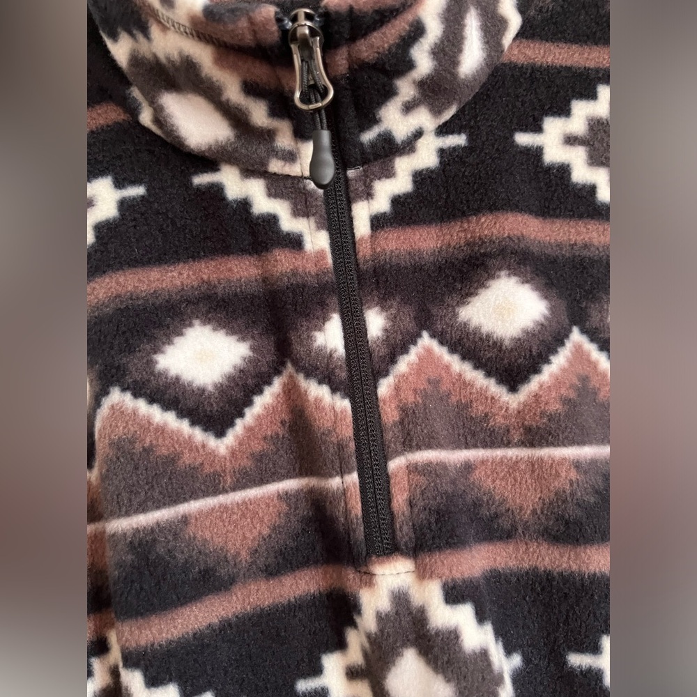 2XL half zip pullover - Picture 4 of 5